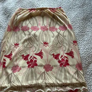 Cream and Red Floral Skirt thumbnail 4