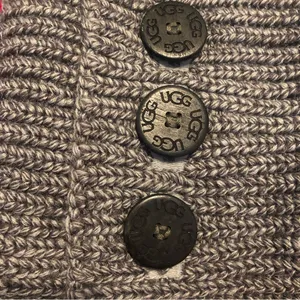 UGG Classic Cardy knitted sweater 3 button fold over boots.Silver color. Size: 8 thumbnail 11