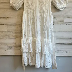 Zara Eyelet Cotton Midi Dress Puff Sleeve Belted Floral Ruffle Tiered Medium thumbnail 7