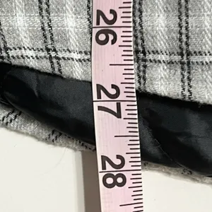 Pacsun‎ Shacket Women's S/XS Gray & White Flannel Button Down Plaid Flap Pockets thumbnail 6