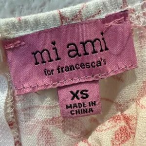 Francesca’s Mi Ami Toile Floral Puff Sleeve Tiered Mini Dress Pink + White XS thumbnail 7