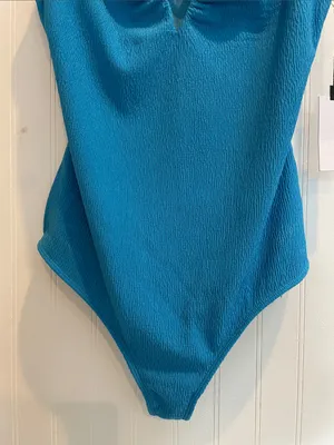 ASTR The Label Fia Bodysuit Plunging Neckline in Ibiza Blue Size L NWT thumbnail 5