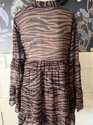 Olivaceous Zebra Print Sheer Blousy Dress in A Black and Brown Sz S thumbnail 1