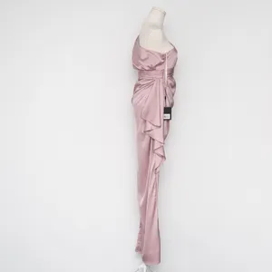 IEENA for Mac Duggal - One-Shoulder Satin Gown‎ thumbnail 5