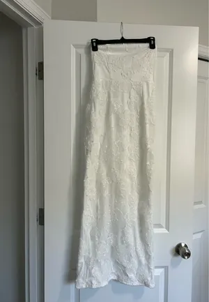 New Selfie Leslie Saints & Secrets Bia Strapless Embroidered Midi Dress Size Small thumbnail 7