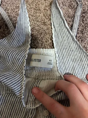 Hollister Tank  thumbnail 3