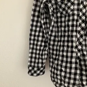 FINAL MARKDOWN Faded glory blouse small thumbnail 2