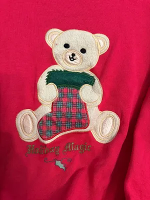 Vintage Honors Holiday Bear Red Sweatshirt - Holiday Magic thumbnail 2