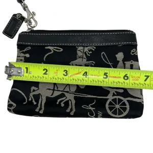 Coach Y2K horse & carriage pattern wristlet thumbnail 8