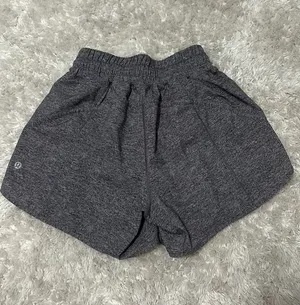 Lululemon Hotty Hot High-Rise Lined Short 4" Heathered Black thumbnail 2