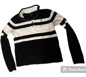 Tommy Hilfiger Quarter Zip Sweater | Vintage | Fair Condition | Size Small thumbnail 1
