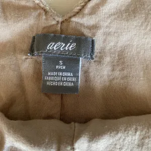 Aerie beige peplum sleeveless velvet top thumbnail 4