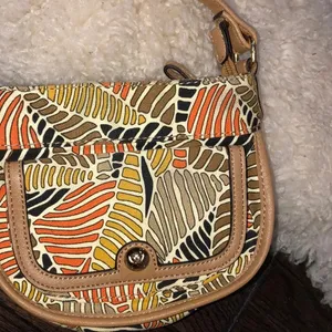 Small Relic crossbody bag thumbnail 7