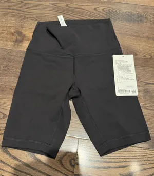 Lululemon Wunder Train High-Rise Bike Shorts - Black size 4 NWT thumbnail 1