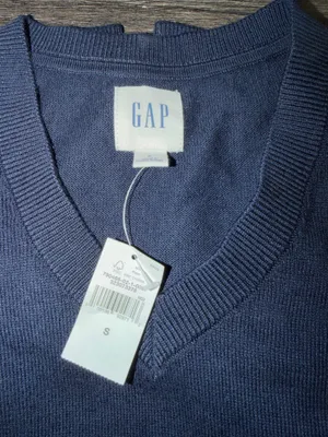 Gap Sweater V-Neck Pullover thumbnail 4