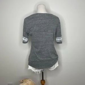 Grey Carolina Tar Heels T-Shirt thumbnail 3