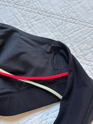 Peloton Strappy Sports Bra thumbnail 4