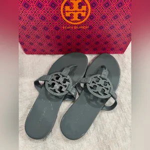 Tory Burch Soft Patent Leather Miller Sandals, Arctic Blue, Sz. 8.5 LIKE-NEW! thumbnail 6
