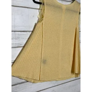 POL Yellow Textured Lace Trim Sleeveless Tank Top Size Small thumbnail 9