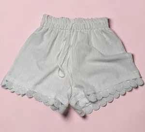 Cupshe White Crinkle Ornate‎ Lace Hem High Rise Beach Cover Up Shorts thumbnail 1