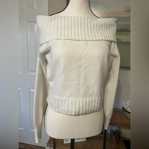 Hollister Off Shoulder Sweater Cream Cropped Knit Soft Girl Preppy Small thumbnail 2