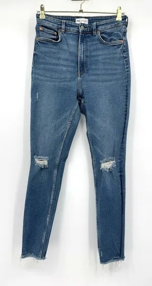 Zara Women’s High Rise Skinny Leg Jeans Size 8 Medium Wash Raw Hem 27 Inseam thumbnail 1