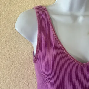 Purple ribbed tank‎ Size L NEW thumbnail 2