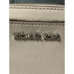 Michael Kors Jet‎ Set Travel Small Crossbody Bag Beige Saffiano Leather thumbnail 2