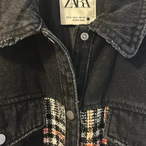 Zara Black and Plaid Jean Jacket thumbnail 7