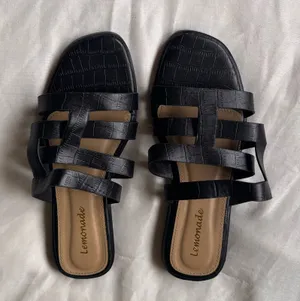 Akira Sandals thumbnail 1