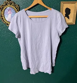 Lululemon Purple T-Shirt Relaxed Sz Medium thumbnail 1