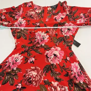 NWT Lulus Laclair Red Floral Surplice V‎ Neck Flutter Sleeve Skater Dress MEDIUM thumbnail 8