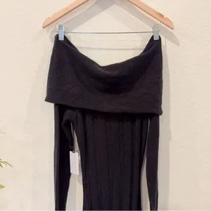 ASTR Yalitza Black Off Shoulder Cutout Maxi Sweater Dress Small NWT thumbnail 5