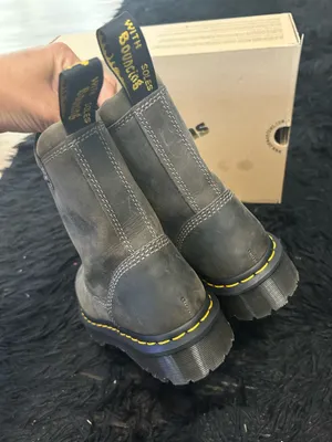 DR MARTENS Anistone LO charcoal leather boots booties shoes women’s new thumbnail 3