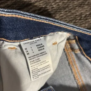 American Eagle Mom Jean Dark Wash Size 4 NEW thumbnail 6