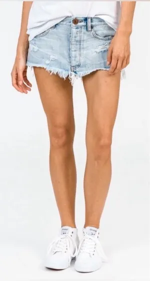 One Teaspoon One X Junkyard Denim Mini Skirt in Phoenix Size 25 Distressed Light thumbnail 1
