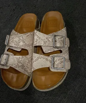 Buckle Chunk Sandals Size 7.5 thumbnail 1