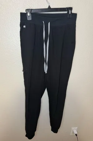 Figs Women's Zamora High Rise Scrub Joggers thumbnail 2