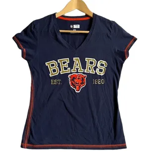 NFL Team Apparel Bears‎ Women's Graphic Tee Shirt Size Medium thumbnail 1