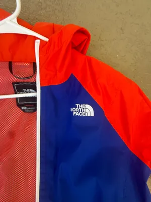 The North Face Jacket Windbreaker thumbnail 1