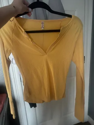 Free People Top thumbnail 1
