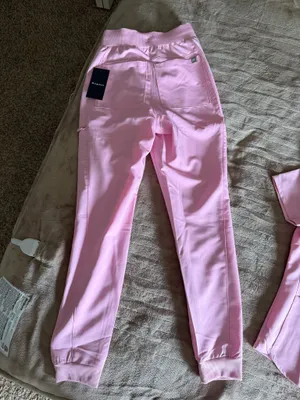 Fabletics High-Rise On-Call Scrub Joggers thumbnail 3