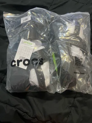 Crocs Sandals Women’s 9 thumbnail 7