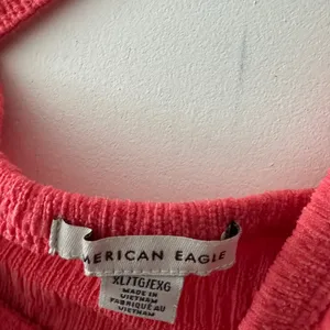 American Eagle One Shoulder Coral‎ Pink Crop Top thumbnail 3
