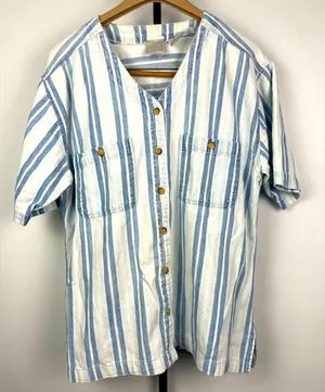 Vintage Erika Blues White Blue Striped Chambray Short Sleeve Button Up Shirt‎ thumbnail 1
