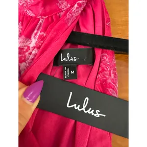 NWT Lulus Float to You Hot Pink Floral Print Halter-Neck Tiered Midi Dress Sz M thumbnail 8