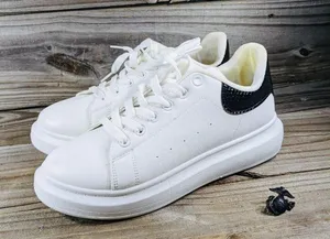 She & In women's sneakers white black trim size 40 {9} thumbnail 3