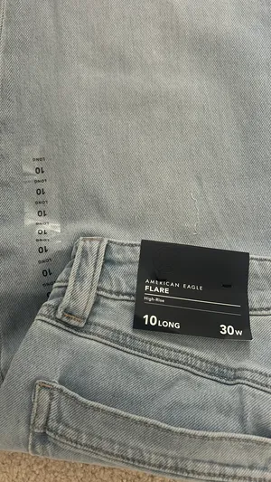 American Eagle Flare High-Rise Jeans thumbnail 5