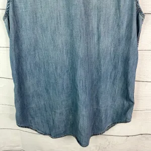 Gap Denim Sleeveless Western Chambray Pearl Snap Button Down Shirt Womens Small thumbnail 6