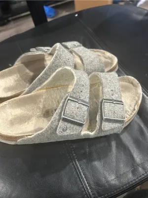 Birkenstock Women’s Gray Felt Double-Buckle Slide Sandals thumbnail 5